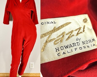 Mono de terciopelo rojo estilo años 50, de Fazzi by Howard Norm California, talla XS/S.
