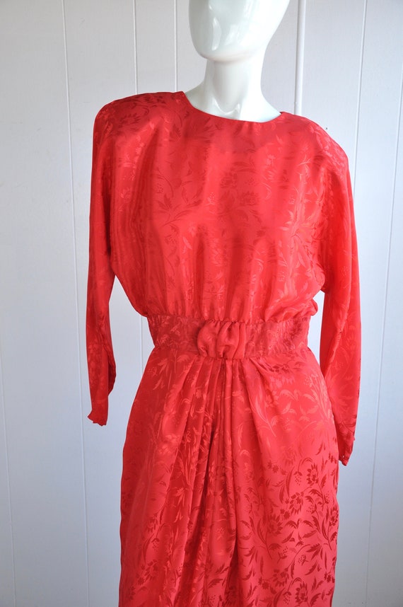 80s Slinky Red Dress w/ Embossed Flower Print, Si… - image 1