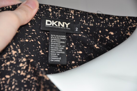 Y2K Abstract Silk Blazer w/ Lace Cuffs, DKNY Blou… - image 10