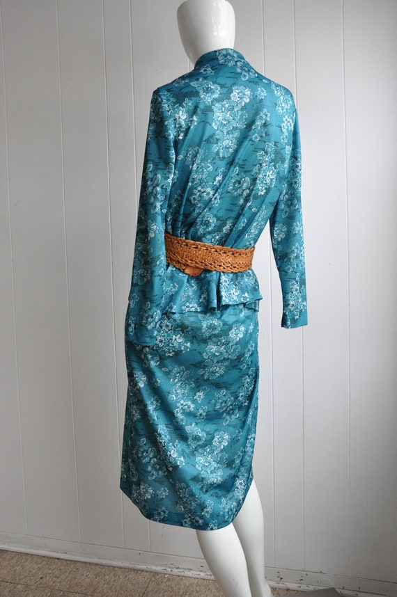 70s Cheongsam Skirt Suit w/ Floral Details, by Ma… - image 5