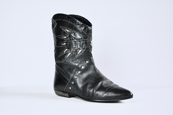 80s Black Leather Western Boots w/ Cut-out & Silve