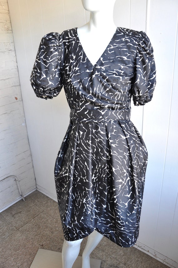 80s 60s Neiman Marcus Black White Party Dress W Balloon Skirt and Puffy Capped Sleeves Size 8 Abstract geometric union Made hepburn Etsy