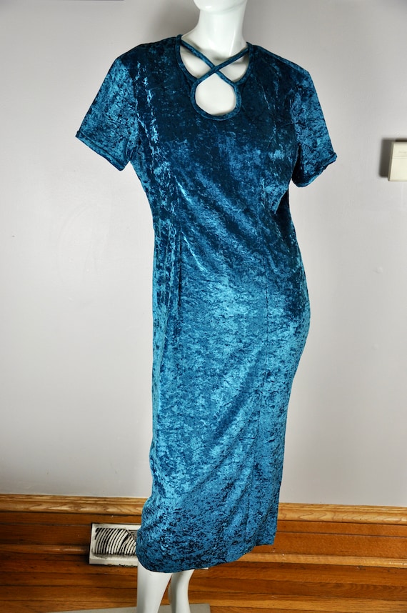 70s 80s Wintergreen Crushed Velvet Keyhole Dress,… - image 2