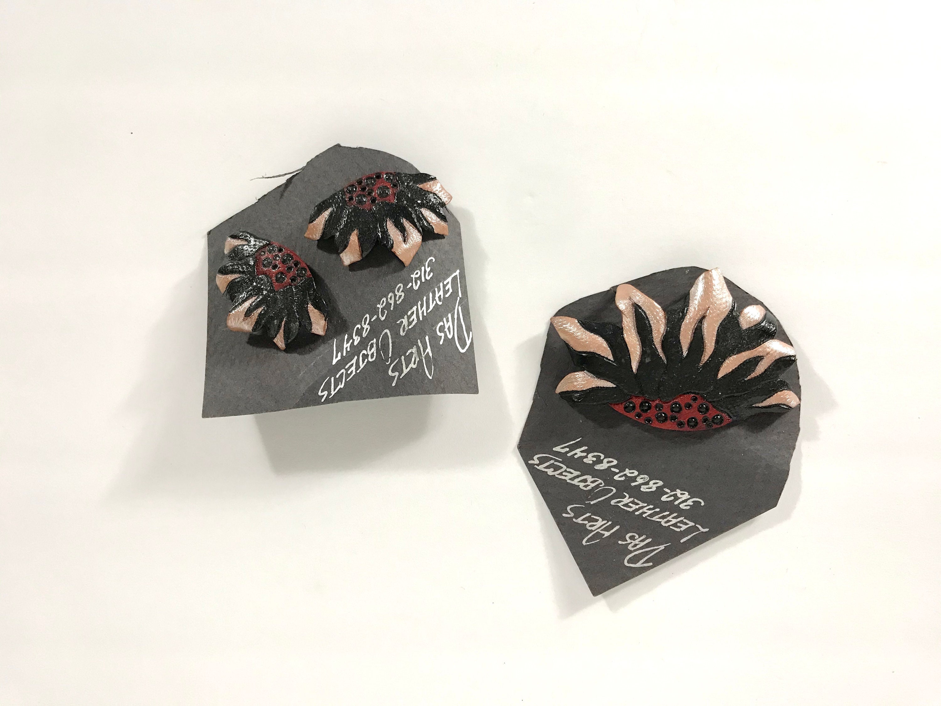 ◆VINTAGE HOLLYWOOD◆ Tropical Flower Earrings VH2336EA008B 90s Leather Tropical Flower Earrings and Brooch Set, Pierced