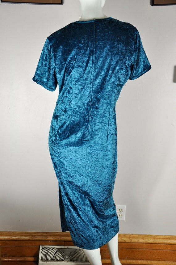 70s 80s Wintergreen Crushed Velvet Keyhole Dress,… - image 4