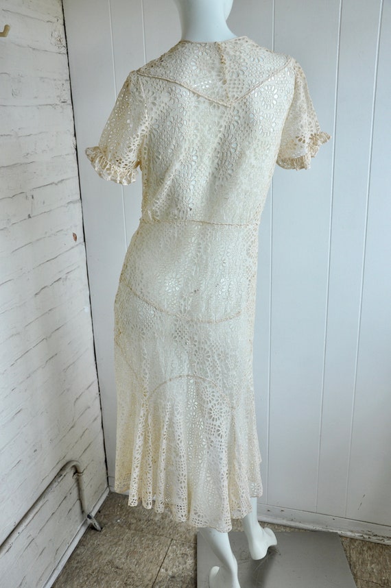 30s 40s Eyelet Cotton Flapper Wedding Dress w/ Mi… - image 4