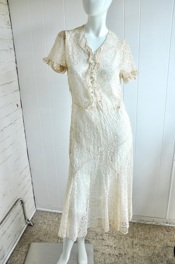 30s 40s Eyelet Cotton Flapper Wedding Dress w/ Mi… - image 2