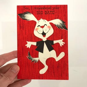 Cartão de felicitações pop-up de coelho de feliz aniversário atrasado dos anos 60 e 70, cartão vintage Hallmark, sem uso, sem envelope