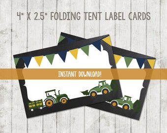 Puede incluir: Tres tarjetas de etiqueta de tienda de campaña plegables imprimibles de 4 x 2,5 pulgadas con fondo negro, guirnalda amarilla y verde y un gráfico de tractor y excavadora verde. El texto "INSTANT DOWNLOAD!" está impreso en las tarjetas.