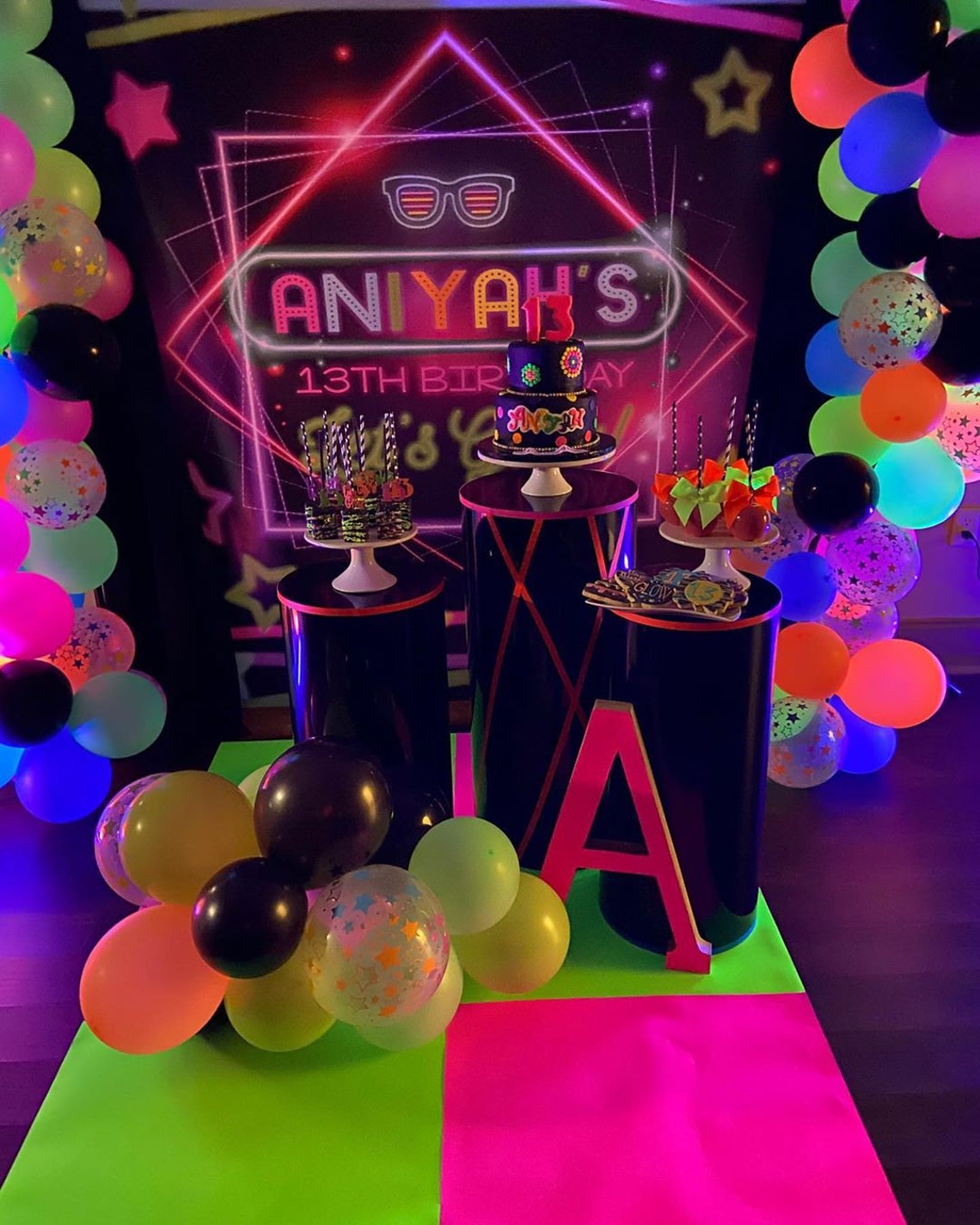 Glow Backdrop Glow Background Neon Glow Backdrop Paint Glow Etsy