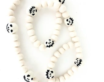 Halloween Skull felt ball Garland Decor