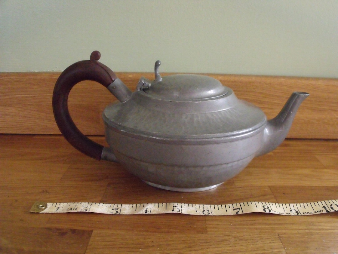 My Lady Hand Hammered Pewter Lloyd Payne & Amiel Manchester 859W Teapot