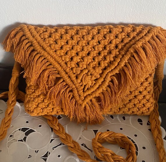 Borsa a mano Boho Chic in macramè, borsa fatta a mano per lo stile