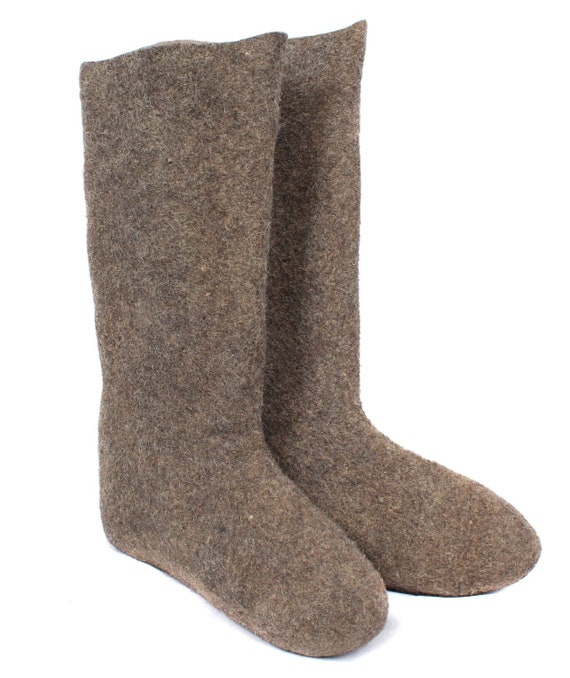 woolen boots