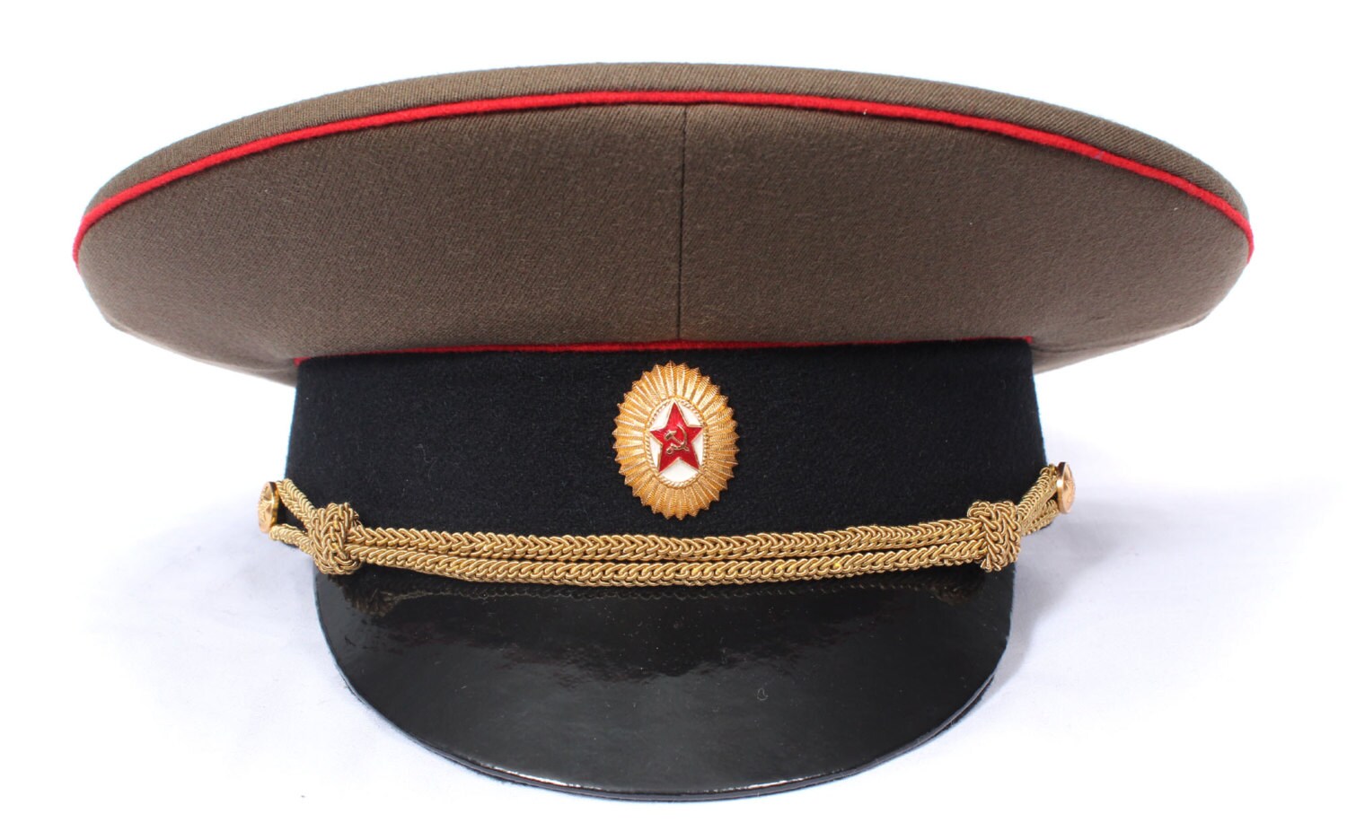 Фуражка офицера Советской армии