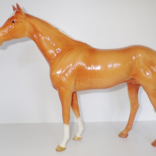 Beswick Large Palomino Racehorse/Rare