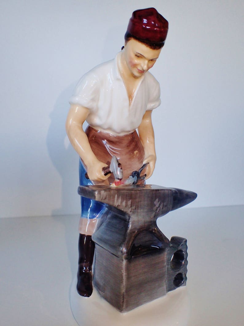 Royal Doulton The Blacksmith HN 2240 Farrier Figurine image 1