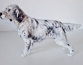 Majestic Royal Doulton English Setter Dog HN 1050 Figurine/Retired