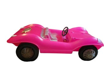 Barbie/Volkswagen Beetle and Doll Set by Mattel A 24 07 03 1145 TN ZU