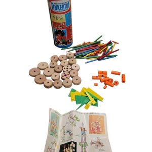 Questor The Original Tinkertoy Vintage Construction Toy Set No. 126