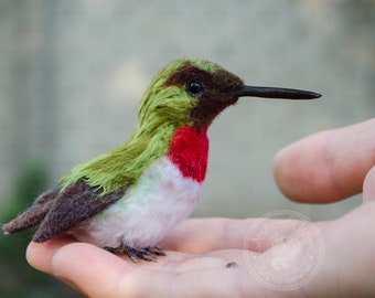 Needle felted bird.  Ruby hummingbird, miniature. Ornithology, Felting sculpture, Doll pet, Animal toy, Felting animal decor.