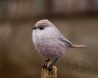 Needl Felting Bird Bushtit Felted Figurine Little Bird Animal Decor Gift Love Bird Realistic Bird