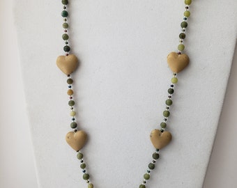 Heart and bone bead green necklace. Natural Stone and glass beads