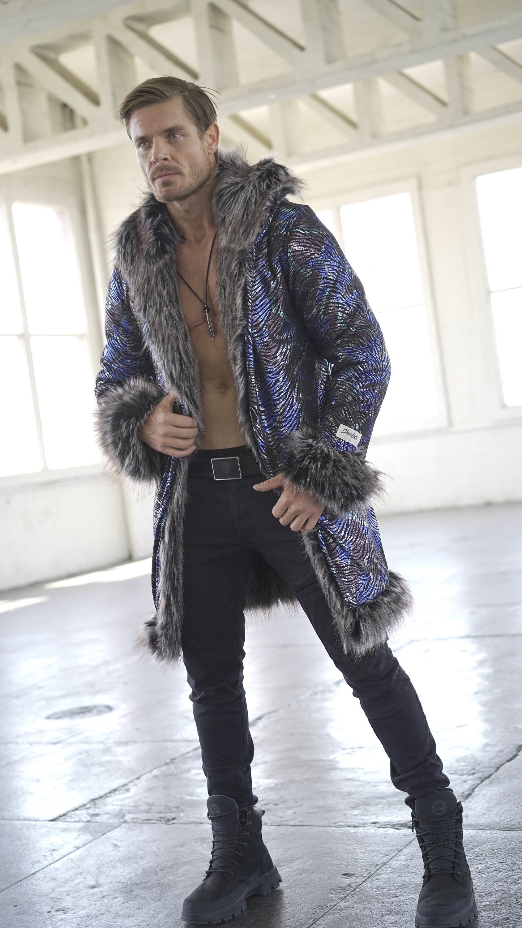 公式【1JINN STUDIO】 Faux Wolf Fur Coat 1JINN STUDIO Faux Wolf Fur Coat – CHINASQUAD