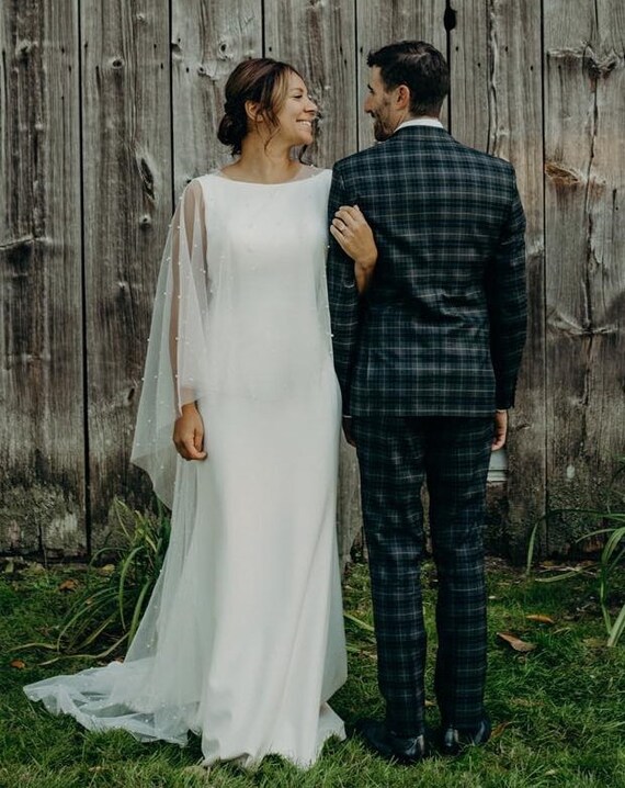 Capa nupcial con perlas / Vestido de novia hecho a mano Capa - Etsy México Capa nupcial con perlas / Vestido de novia hecho a mano Capa - Etsy México