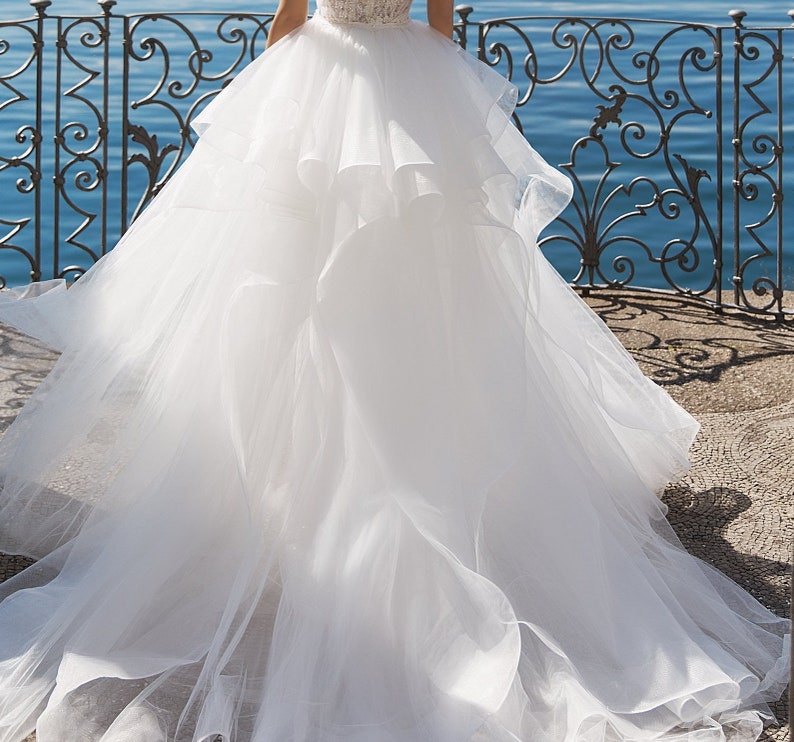 detachable tulle train
