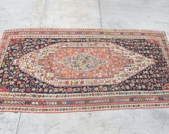 SENNEH Vintage Handmade Persian Oriental Rug 7.10ft by 5 ft