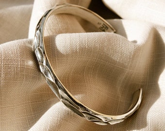 Dune Rigid Bracelet / Sterling Silver 925 / Made in Italy / FEEL NO PAIN