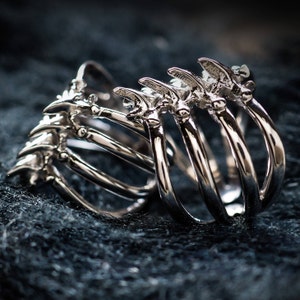 Anatomical Rib Cage Ring | Sterling Silver 925 | Made in Italy | FEEL NO PAIN