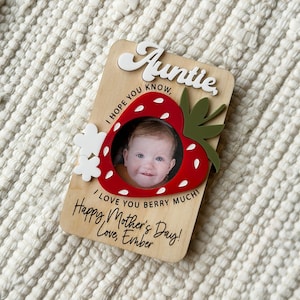 Fridge Photo Magnet | Mother's Day Gift | Wallet Size Photo Frame | I love you berry much | Gift for Grandma | Gift for Mom