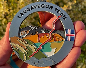 Laugavegur Trail Medal / Ornament with optional engraving / personalization