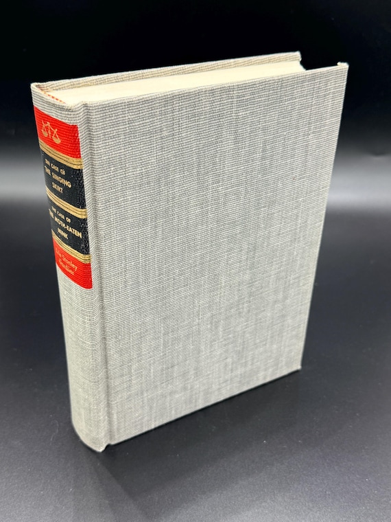 Perry Mason The Case of the Singing Skirt & Case of the Moth Eaten Mink 1960 Walter Black Publishing Crime novels Legal mystery fiction