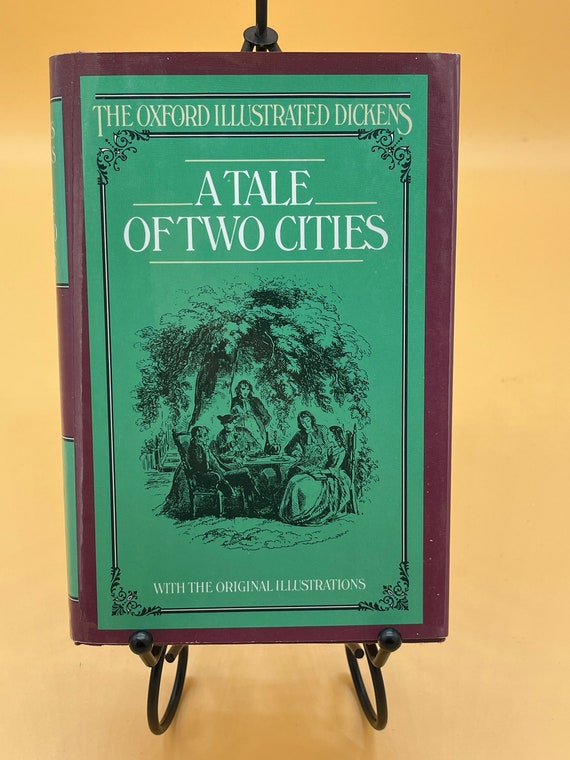 A Tale of Two Cities by Charles Dickens (Oxford Illustrated Dickens) Classic Victorian Literature