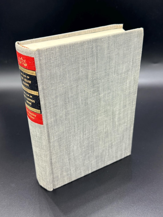 Perry Mason The Case of the Velvet Claws & The Case of the Curious Bride by Erle Stanley Gardner 1962 Walter Black Publishing crime mystery