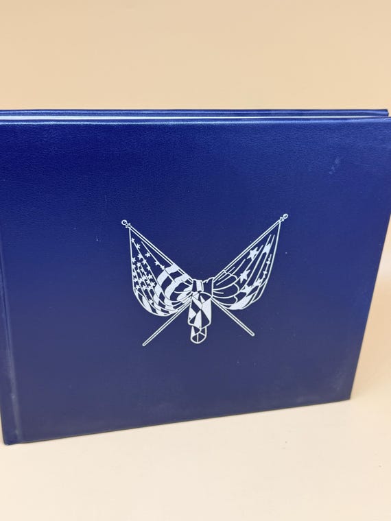 The Blue and The Grey 1992 National Geographic Society  Bonded leather fine binding Civil War history books