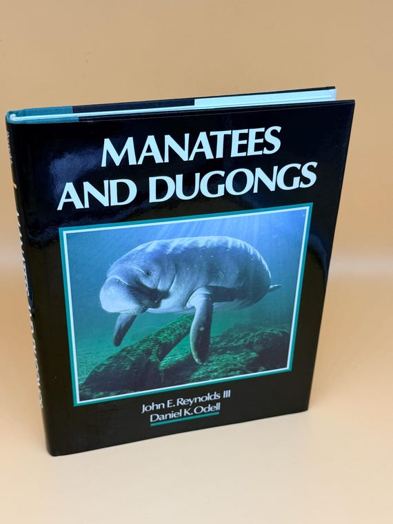 Manatees and Dugongs by John E. Reynolds lll 1991 Nature Books Science and Zoology books