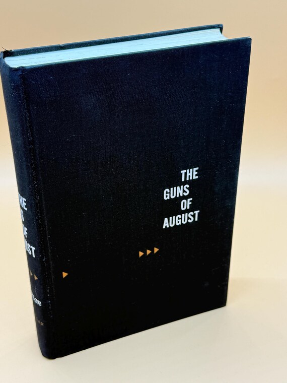 The Guns of August by Barbara Tuchman 1962 MacMillan Publishing History Books Military Books rare books Book gifts for history lover
