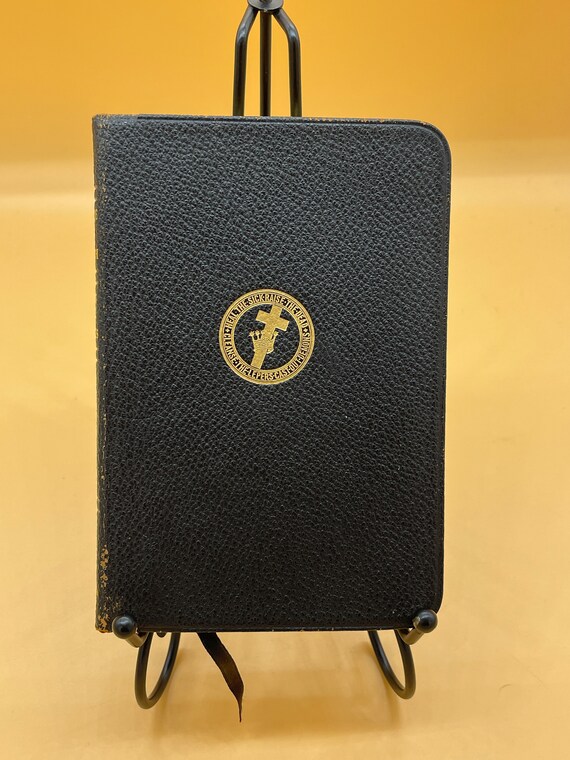 Science and Health with Key to the Scriptures by Mary Baker Eddy  Authorized Edition 1934 in black leatherette fine binding