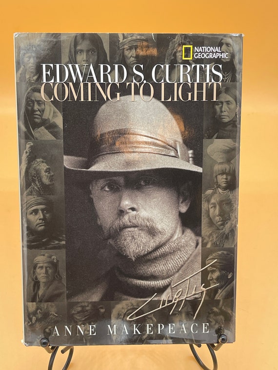 Native American History Books Edward S. Curtis Coming to Light 2002 Nat. Geographic American Indian Culture Gifts for Readers Photography