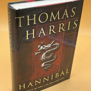 Horror Books Hannibal by Thomas Harris  1999 Delacorte Press Horror Fiction Books for Readers Gift Books Used Books Free Shipping