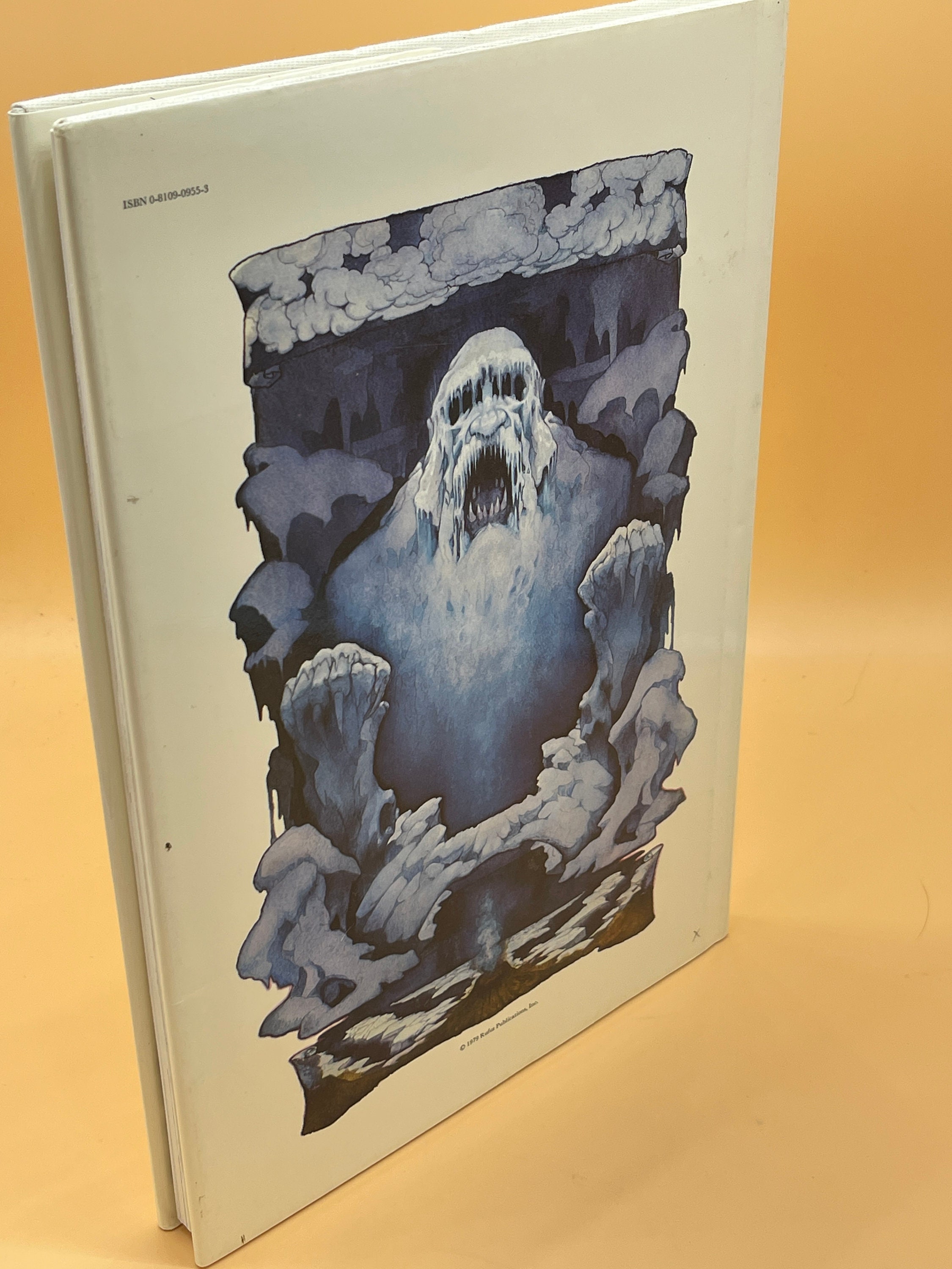 Giants by David Larkin 1979 Illustrated Julek Heller Scrace