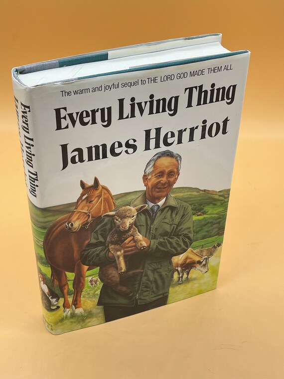 Animal Stories Every Living Thing by James Herriot  First Edition Sept. 1992 St Martins Press Herriot Books True Animal Stories Used Books