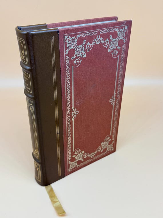 A Farewell to Arms by Ernest Hemingway 1979 Franklin Library Classic literature Literary gift books