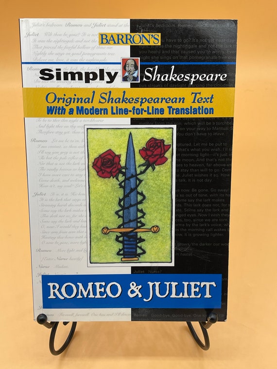 Shakespeare Books Simply Shakespeare Romeo and Juliet 2002 Barron's Paperback Gift Books Shakespearian Gifts Classic Literature Books