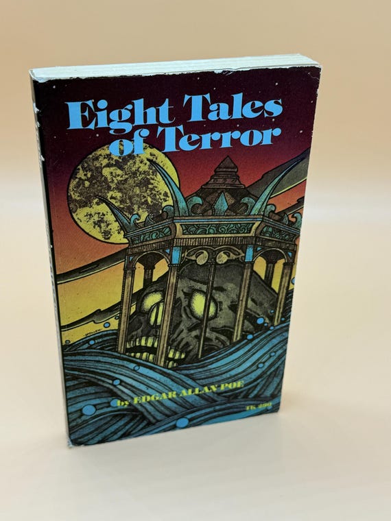 Eight Tales of Terror by Edgar Allan Poe 1978 Scholastic Books MMPB Fiction literature Horror books Classic Horror House of Usher gift books