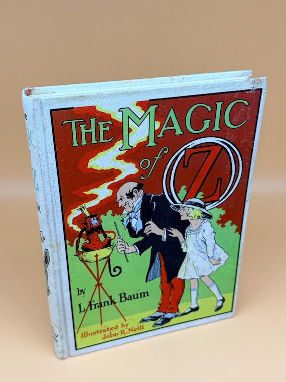 The Magic of Oz by Frank Baum circa 1960's White Spine Edition Reilly & Lee Publishing Rare books Childrens Literature